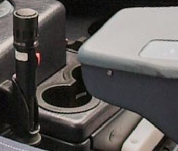 A380 pilot cupholder